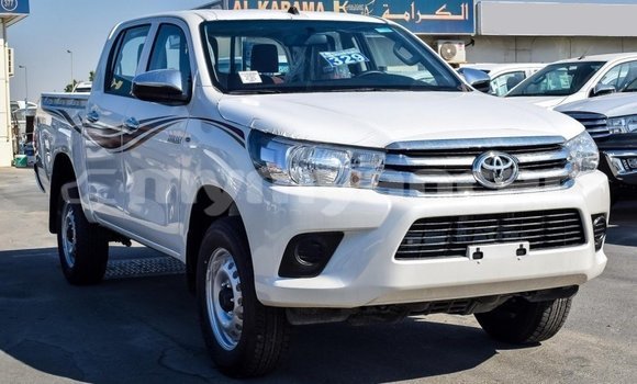 Buy Import Toyota Hilux White Car in Import - Dubai in Ayeyarwady Buy Import Toyota Hilux White Car in Import - Dubai in Ayeyarwady