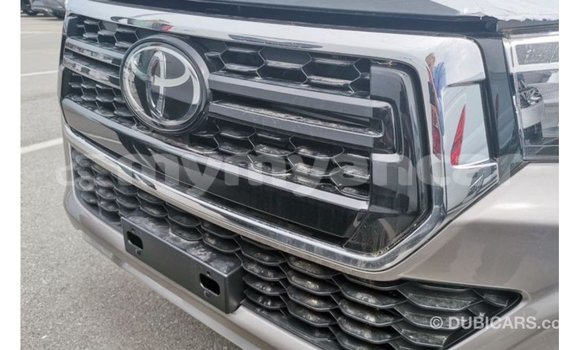 Buy Import Toyota Hilux Other Car in Import - Dubai in Ayeyarwady Buy Import Toyota Hilux Other Car in Import - Dubai in Ayeyarwady