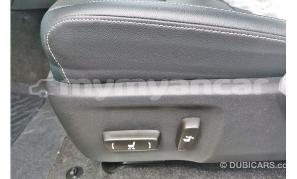 Buy Import Toyota Hilux Other Car in Import - Dubai in Ayeyarwady Buy Import Toyota Hilux Other Car in Import - Dubai in Ayeyarwady