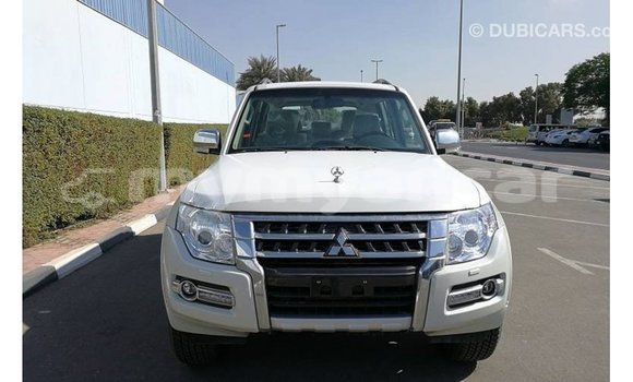 Buy Import Mitsubishi Pajero White Car in Import - Dubai in Ayeyarwady Buy Import Mitsubishi Pajero White Car in Import - Dubai in Ayeyarwady
