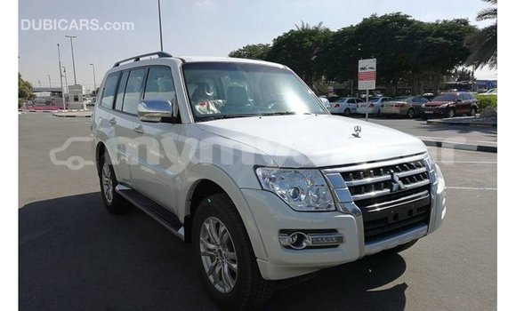 Buy Import Mitsubishi Pajero White Car in Import - Dubai in Ayeyarwady Buy Import Mitsubishi Pajero White Car in Import - Dubai in Ayeyarwady