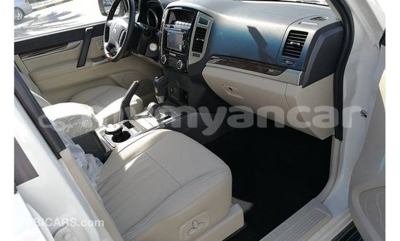 Buy Import Mitsubishi Pajero White Car in Import - Dubai in Ayeyarwady Buy Import Mitsubishi Pajero White Car in Import - Dubai in Ayeyarwady