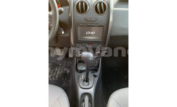 သွင်းကုန် Renault Duster Black ကား Import - Dubai Ayeyarwady သွင်းကုန် Renault Duster Black ကား Import - Dubai Ayeyarwady