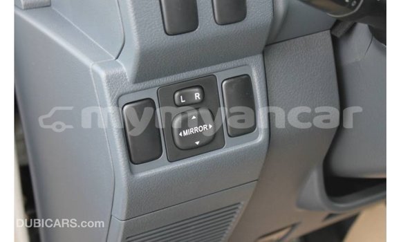 သွင်းကုန် Toyota Land Cruiser Beige ကား Import - Dubai Ayeyarwady သွင်းကုန် Toyota Land Cruiser Beige ကား Import - Dubai Ayeyarwady