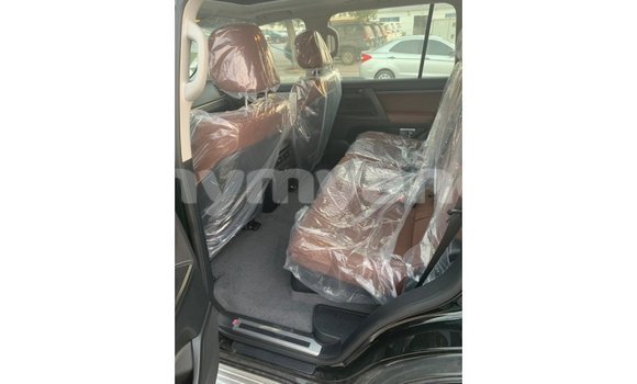 Buy Import Toyota Land Cruiser Black Car in Import - Dubai in Ayeyarwady Buy Import Toyota Land Cruiser Black Car in Import - Dubai in Ayeyarwady