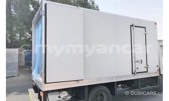 Acheter Import Utilitaire Hino 300 Series Blanc à Import - Dubai, #<Region:0x000000000c5121b8> Acheter Import Utilitaire Hino 300 Series Blanc à Import - Dubai, #<Region:0x000000000c5121b8>