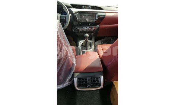 Buy Import Toyota Hilux Blue Car in Import - Dubai in Ayeyarwady Buy Import Toyota Hilux Blue Car in Import - Dubai in Ayeyarwady