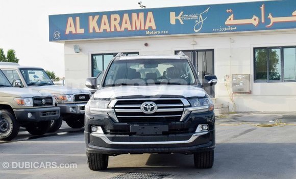 Buy Import Toyota Land Cruiser Black Car in Import - Dubai in Ayeyarwady Buy Import Toyota Land Cruiser Black Car in Import - Dubai in Ayeyarwady