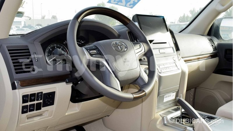 Big with watermark toyota land cruiser ayeyarwady import dubai 1831