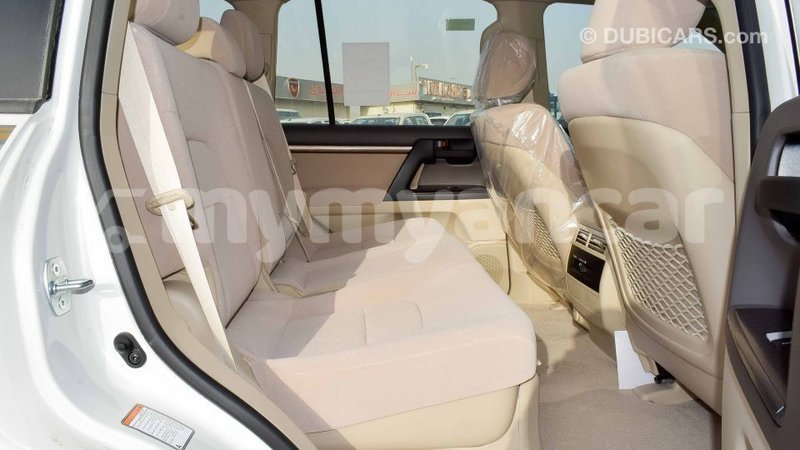 Big with watermark toyota land cruiser ayeyarwady import dubai 1831
