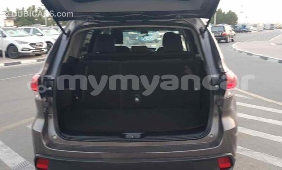 Acheter Import Voiture Toyota Highlander Autre à Import - Dubai, #<Region:0x000000000c5121b8> Acheter Import Voiture Toyota Highlander Autre à Import - Dubai, #<Region:0x000000000c5121b8>