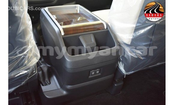 Buy Import Toyota Granvia White Car in Import - Dubai in Ayeyarwady Buy Import Toyota Granvia White Car in Import - Dubai in Ayeyarwady