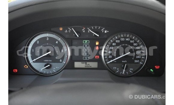 Buy Import Toyota Land Cruiser White Car in Import - Dubai in Ayeyarwady Buy Import Toyota Land Cruiser White Car in Import - Dubai in Ayeyarwady