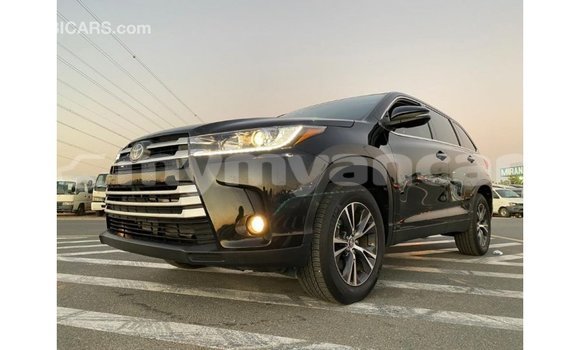 Buy Import Toyota Highlander Black Car in Import - Dubai in Ayeyarwady Buy Import Toyota Highlander Black Car in Import - Dubai in Ayeyarwady