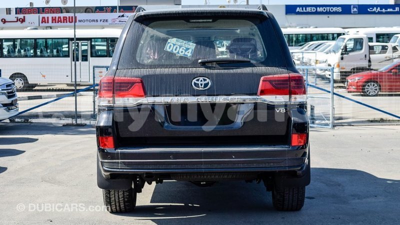 Big with watermark toyota land cruiser ayeyarwady import dubai 1852