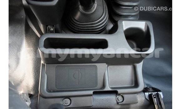 Acheter Import Voiture Toyota Land Cruiser Rouge à Import - Dubai, #<Region:0x000000000c5121b8> Acheter Import Voiture Toyota Land Cruiser Rouge à Import - Dubai, #<Region:0x000000000c5121b8>