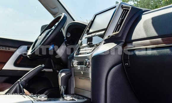 Buy Import Toyota Land Cruiser Black Car in Import - Dubai in Ayeyarwady Buy Import Toyota Land Cruiser Black Car in Import - Dubai in Ayeyarwady