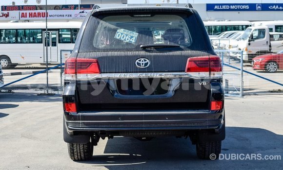 Buy Import Toyota Land Cruiser Black Car in Import - Dubai in Ayeyarwady Buy Import Toyota Land Cruiser Black Car in Import - Dubai in Ayeyarwady
