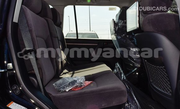 Buy Import Toyota Land Cruiser Black Car in Import - Dubai in Ayeyarwady Buy Import Toyota Land Cruiser Black Car in Import - Dubai in Ayeyarwady