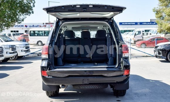 Buy Import Toyota Land Cruiser Black Car in Import - Dubai in Ayeyarwady Buy Import Toyota Land Cruiser Black Car in Import - Dubai in Ayeyarwady