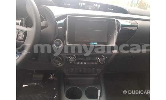 Buy Import Toyota Hilux Other Car in Import - Dubai in Ayeyarwady Buy Import Toyota Hilux Other Car in Import - Dubai in Ayeyarwady