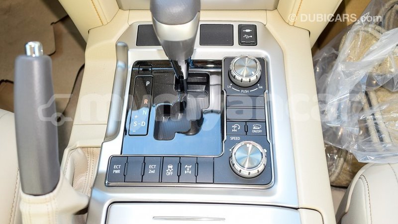 Big with watermark toyota land cruiser ayeyarwady import dubai 1875