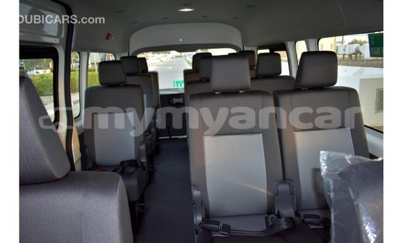 Acheter Import Voiture Toyota Hiace Blanc à Import - Dubai, #<Region:0x000000000c5121b8> Acheter Import Voiture Toyota Hiace Blanc à Import - Dubai, #<Region:0x000000000c5121b8>
