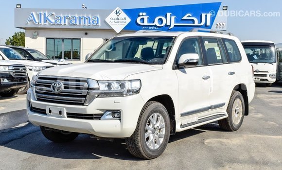 Buy Import Toyota Land Cruiser White Car in Import - Dubai in Ayeyarwady Buy Import Toyota Land Cruiser White Car in Import - Dubai in Ayeyarwady
