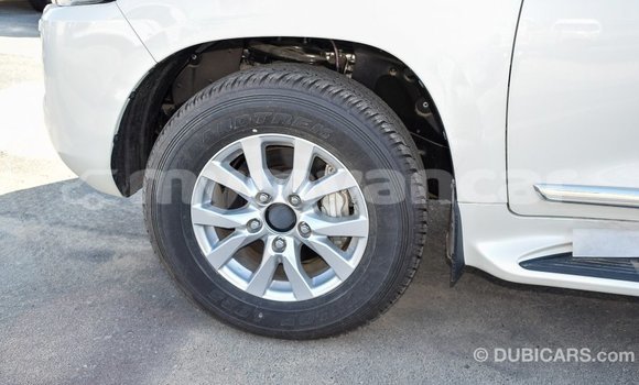 Buy Import Toyota Land Cruiser White Car in Import - Dubai in Ayeyarwady Buy Import Toyota Land Cruiser White Car in Import - Dubai in Ayeyarwady