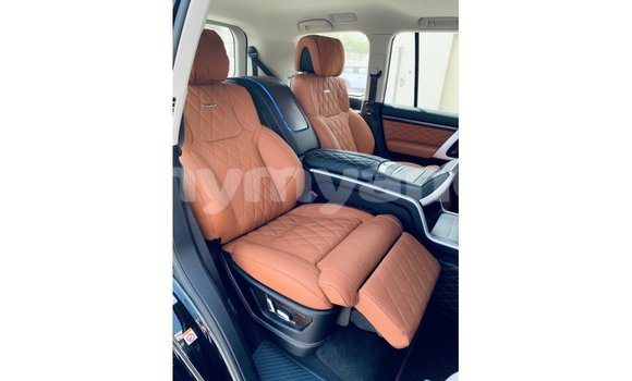 Buy Import Toyota Land Cruiser Black Car in Import - Dubai in Ayeyarwady Buy Import Toyota Land Cruiser Black Car in Import - Dubai in Ayeyarwady