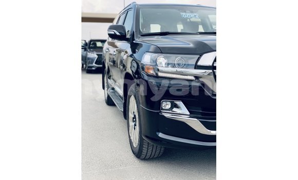 Buy Import Toyota Land Cruiser Black Car in Import - Dubai in Ayeyarwady Buy Import Toyota Land Cruiser Black Car in Import - Dubai in Ayeyarwady