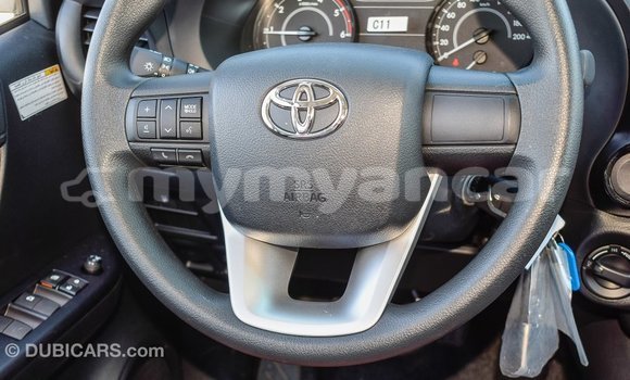 Buy Import Toyota Hilux White Car in Import - Dubai in Ayeyarwady Buy Import Toyota Hilux White Car in Import - Dubai in Ayeyarwady