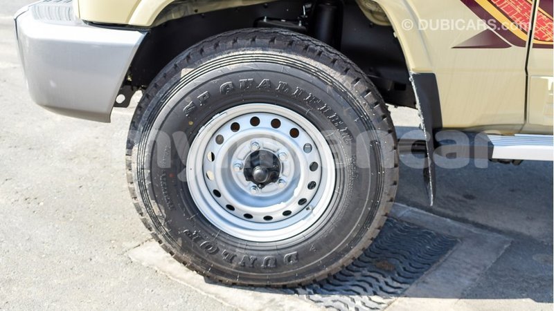 Big with watermark toyota land cruiser ayeyarwady import dubai 1885