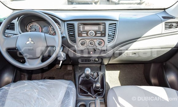 Buy Import Mitsubishi L200 White Car in Import - Dubai in Ayeyarwady Buy Import Mitsubishi L200 White Car in Import - Dubai in Ayeyarwady