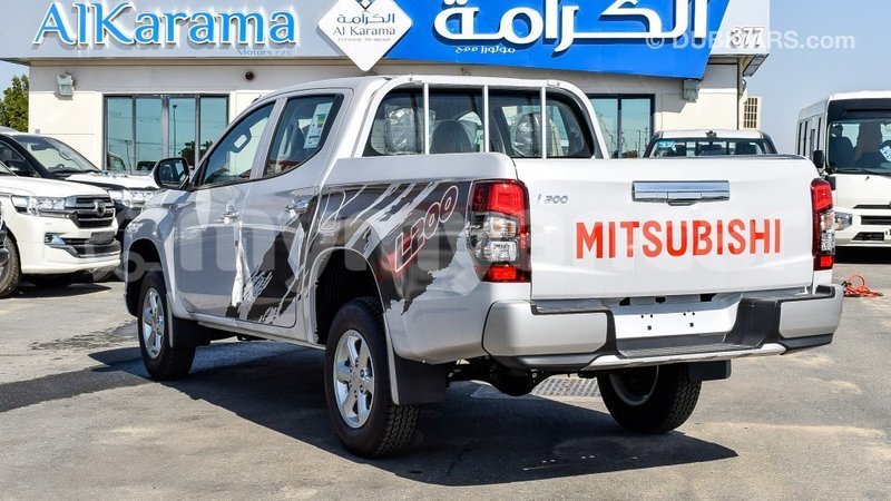 Big with watermark mitsubishi l200 ayeyarwady import dubai 1886