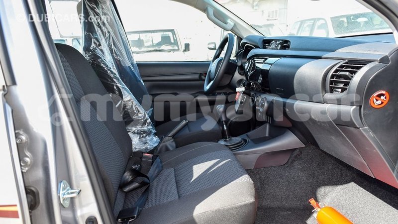 Big with watermark toyota hilux ayeyarwady import dubai 1889