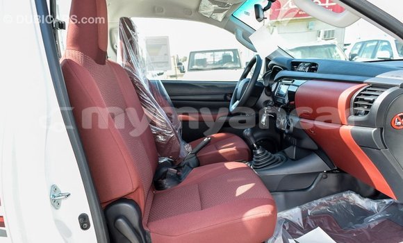 Acheter Import Voiture Toyota Hilux Blanc à Import - Dubai, #<Region:0x000000000c5121b8> Acheter Import Voiture Toyota Hilux Blanc à Import - Dubai, #<Region:0x000000000c5121b8>
