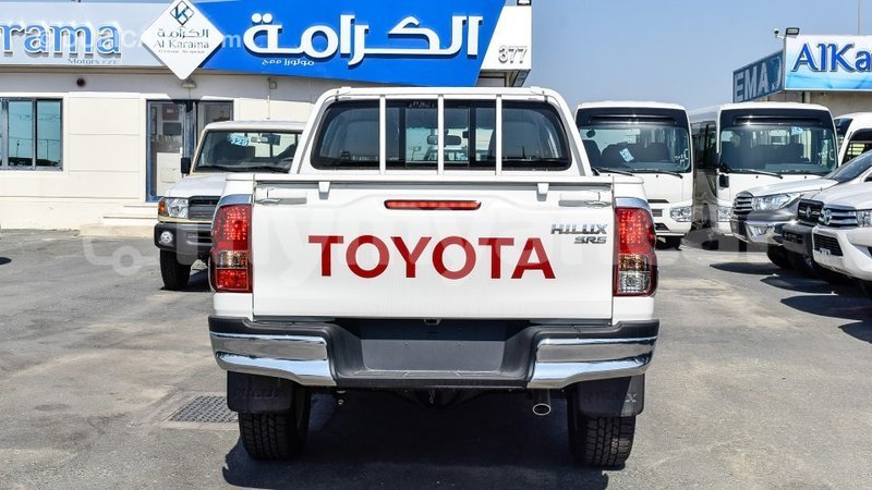 Big with watermark toyota hilux ayeyarwady import dubai 1894