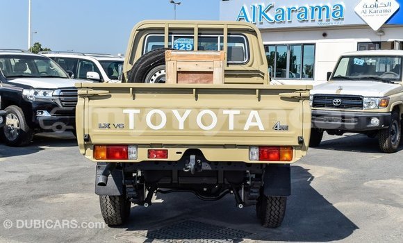 Buy Import Toyota Land Cruiser Beige Car in Import - Dubai in Ayeyarwady Buy Import Toyota Land Cruiser Beige Car in Import - Dubai in Ayeyarwady