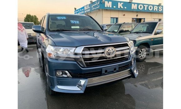 Acheter Import Voiture Toyota Land Cruiser Bleu à Import - Dubai, #<Region:0x000000000c5121b8> Acheter Import Voiture Toyota Land Cruiser Bleu à Import - Dubai, #<Region:0x000000000c5121b8>