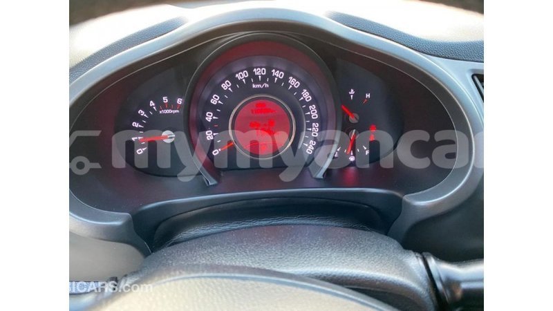 Big with watermark kia sportage ayeyarwady import dubai 1905