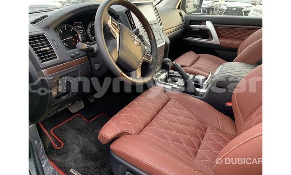 Buy Import Toyota Land Cruiser Black Car in Import - Dubai in Ayeyarwady Buy Import Toyota Land Cruiser Black Car in Import - Dubai in Ayeyarwady