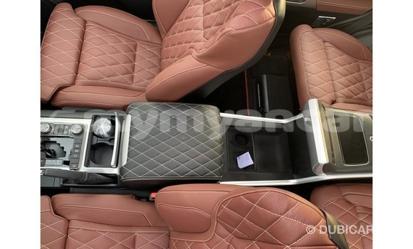 Buy Import Toyota Land Cruiser Black Car in Import - Dubai in Ayeyarwady Buy Import Toyota Land Cruiser Black Car in Import - Dubai in Ayeyarwady