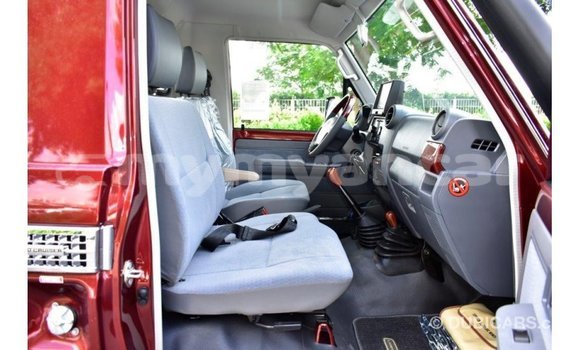 Acheter Import Voiture Toyota Land Cruiser Rouge à Import - Dubai, #<Region:0x000000000c5121b8> Acheter Import Voiture Toyota Land Cruiser Rouge à Import - Dubai, #<Region:0x000000000c5121b8>