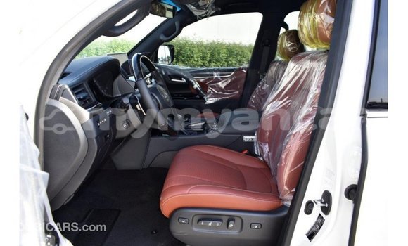 Buy Import Lexus LX White Car in Import - Dubai in Ayeyarwady Buy Import Lexus LX White Car in Import - Dubai in Ayeyarwady