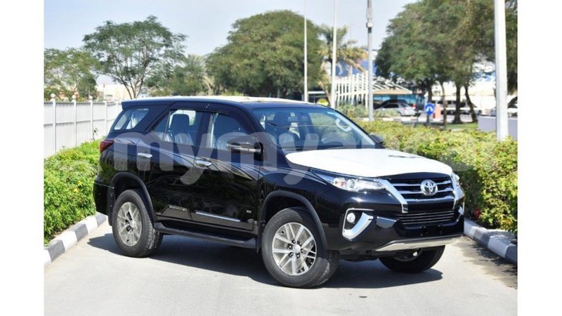 Big with watermark toyota fortuner ayeyarwady import dubai 1919