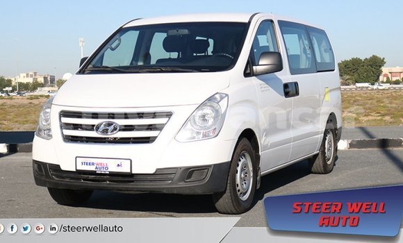 သွင်းကုန် Hyundai Accent White ကား Import - Dubai Ayeyarwady သွင်းကုန် Hyundai Accent White ကား Import - Dubai Ayeyarwady