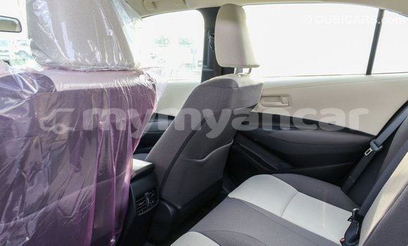 Buy Import Toyota Corolla White Car in Import - Dubai in Ayeyarwady Buy Import Toyota Corolla White Car in Import - Dubai in Ayeyarwady