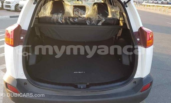 Acheter Import Voiture Toyota RAV4 Blanc à Import - Dubai, #<Region:0x000000000c5121b8> Acheter Import Voiture Toyota RAV4 Blanc à Import - Dubai, #<Region:0x000000000c5121b8>