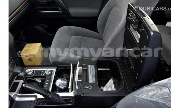Acheter Import Voiture Toyota Land Cruiser Noir à Import - Dubai, #<Region:0x000000000c5121b8> Acheter Import Voiture Toyota Land Cruiser Noir à Import - Dubai, #<Region:0x000000000c5121b8>
